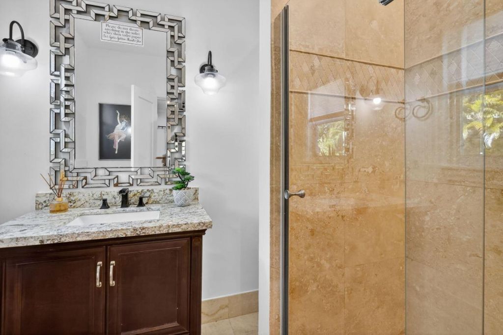 516-520 34th Street, West Palm Beach, FL 33407 Photo