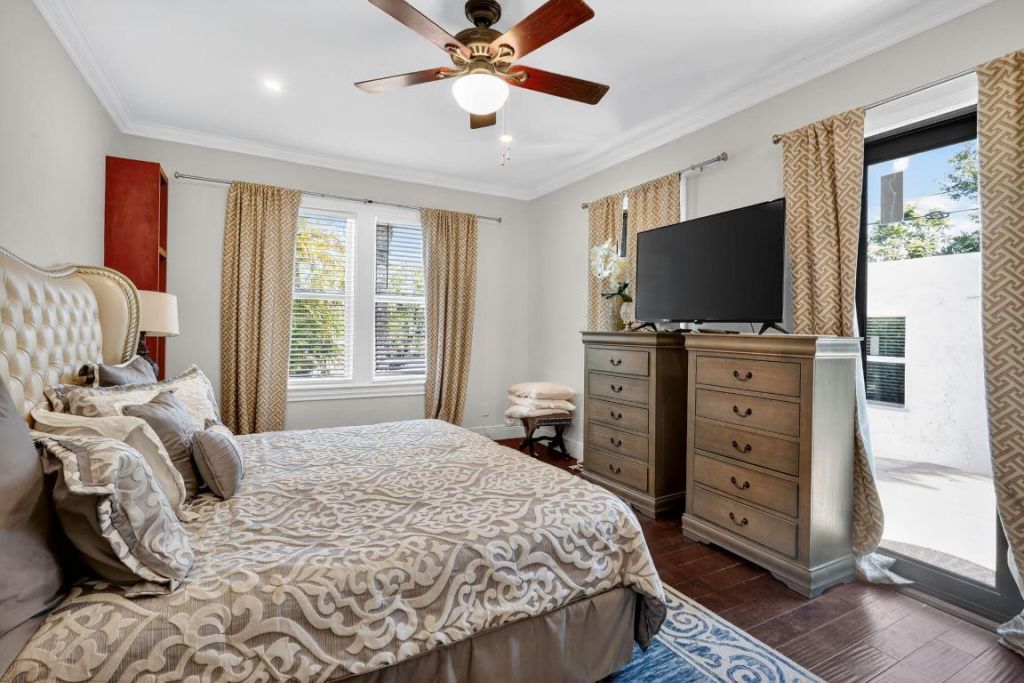 516-520 34th Street, West Palm Beach, FL 33407 Photo