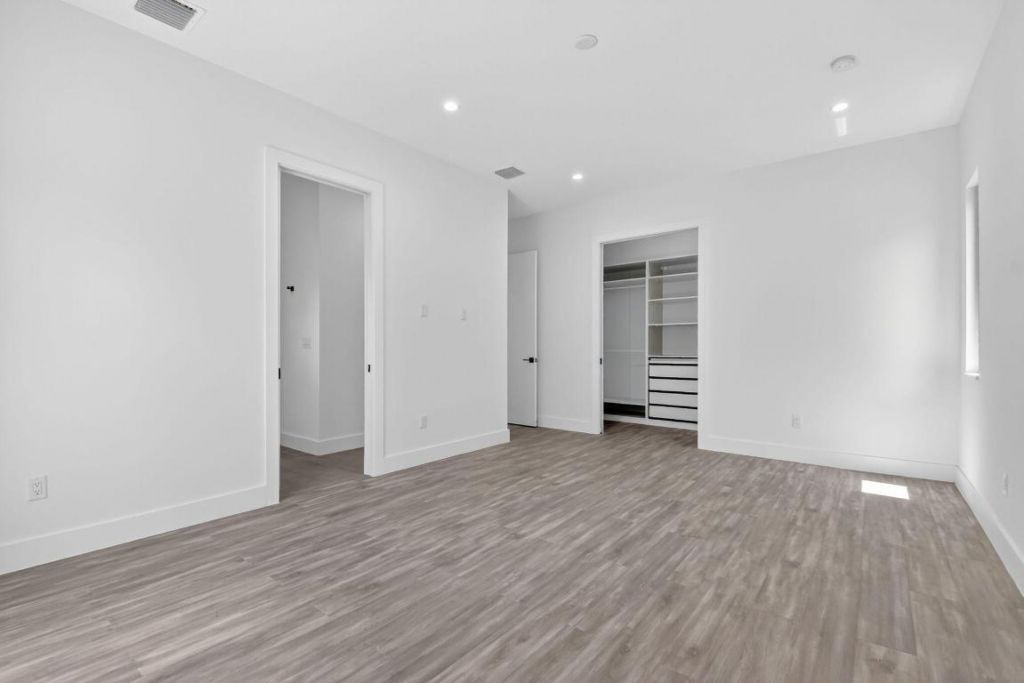 3920 Espan Court, Palm Springs, FL 33461 Photo