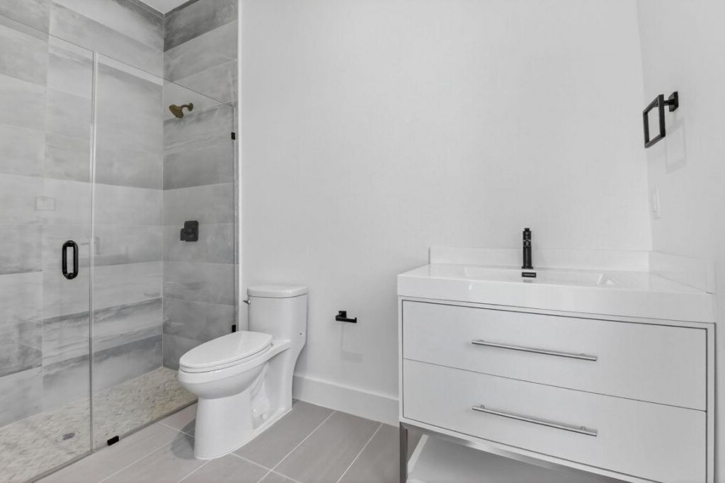 3920 Espan Court, Palm Springs, FL 33461 Photo