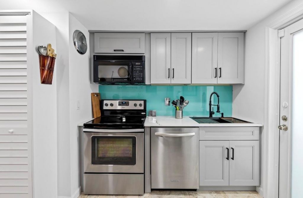 629 Kensington Place, Wilton Manors, FL 33305 Photo