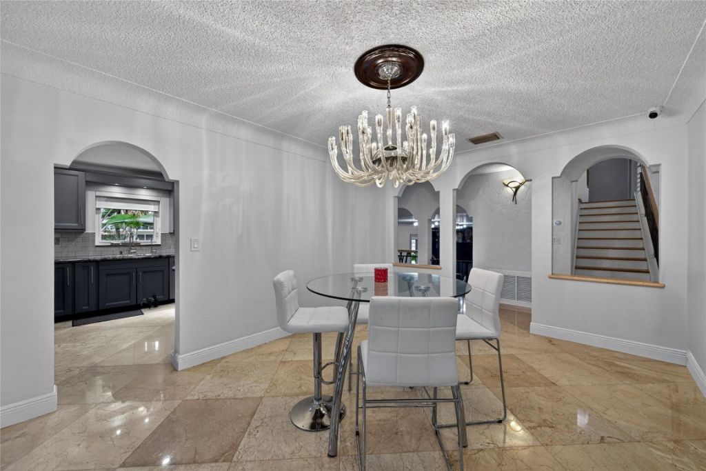 629 Kensington Place, Wilton Manors, FL 33305 Photo