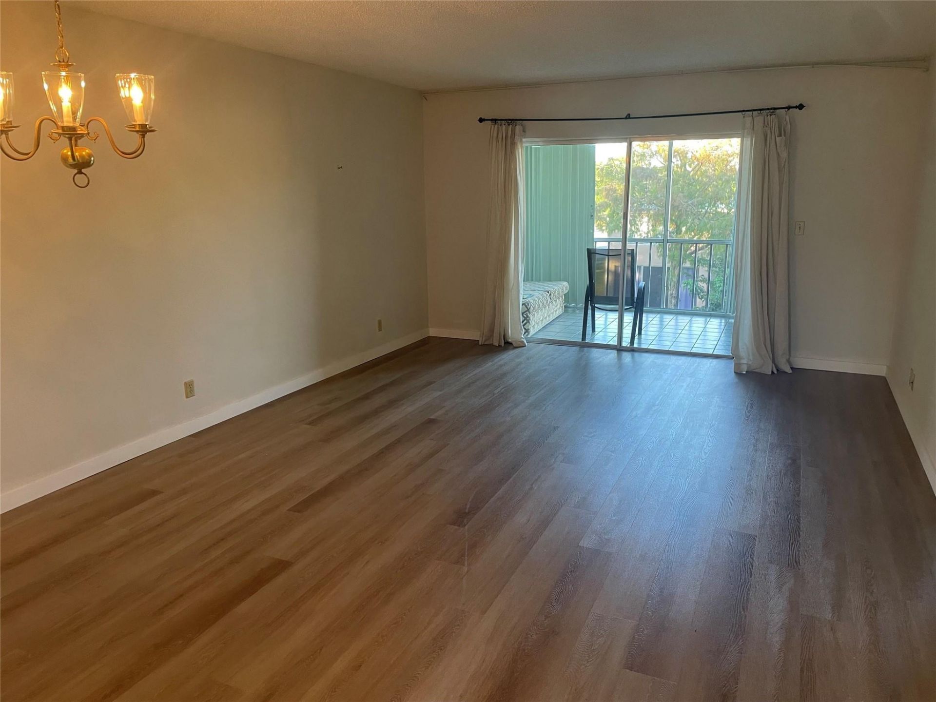 1025 Country Club Drive, Unit 302, Margate, FL 33063 Photo