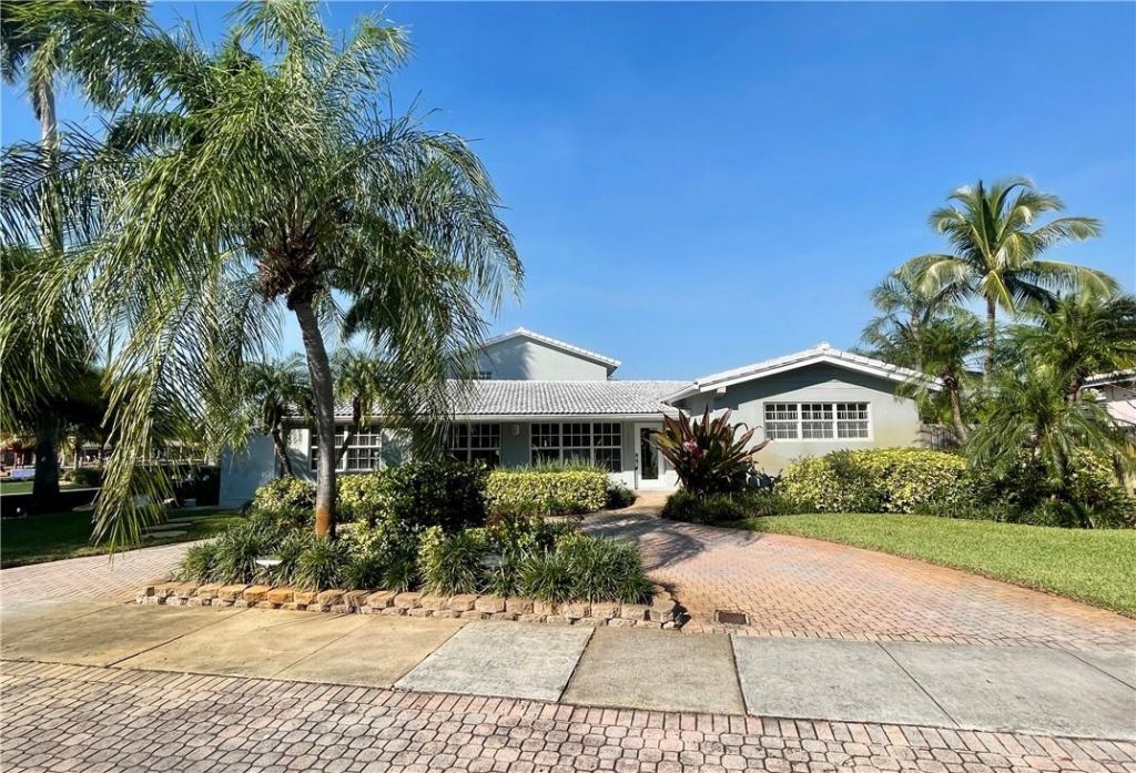 1757 NE 21st St, Fort Lauderdale, FL 33305 Main Photo