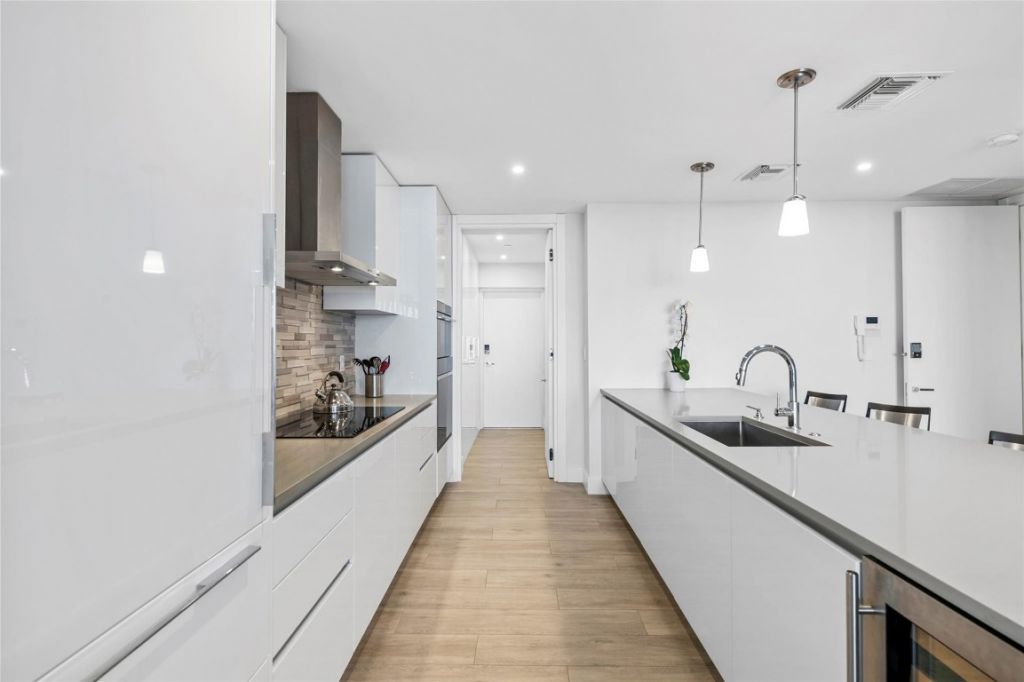 920 Intracoastal Drive, Unit 1402, Fort Lauderdale, FL 33304 Photo