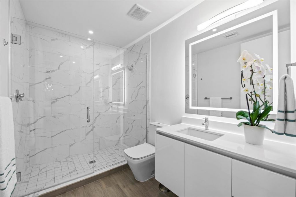 920 Intracoastal Drive, Unit 1402, Fort Lauderdale, FL 33304 Photo