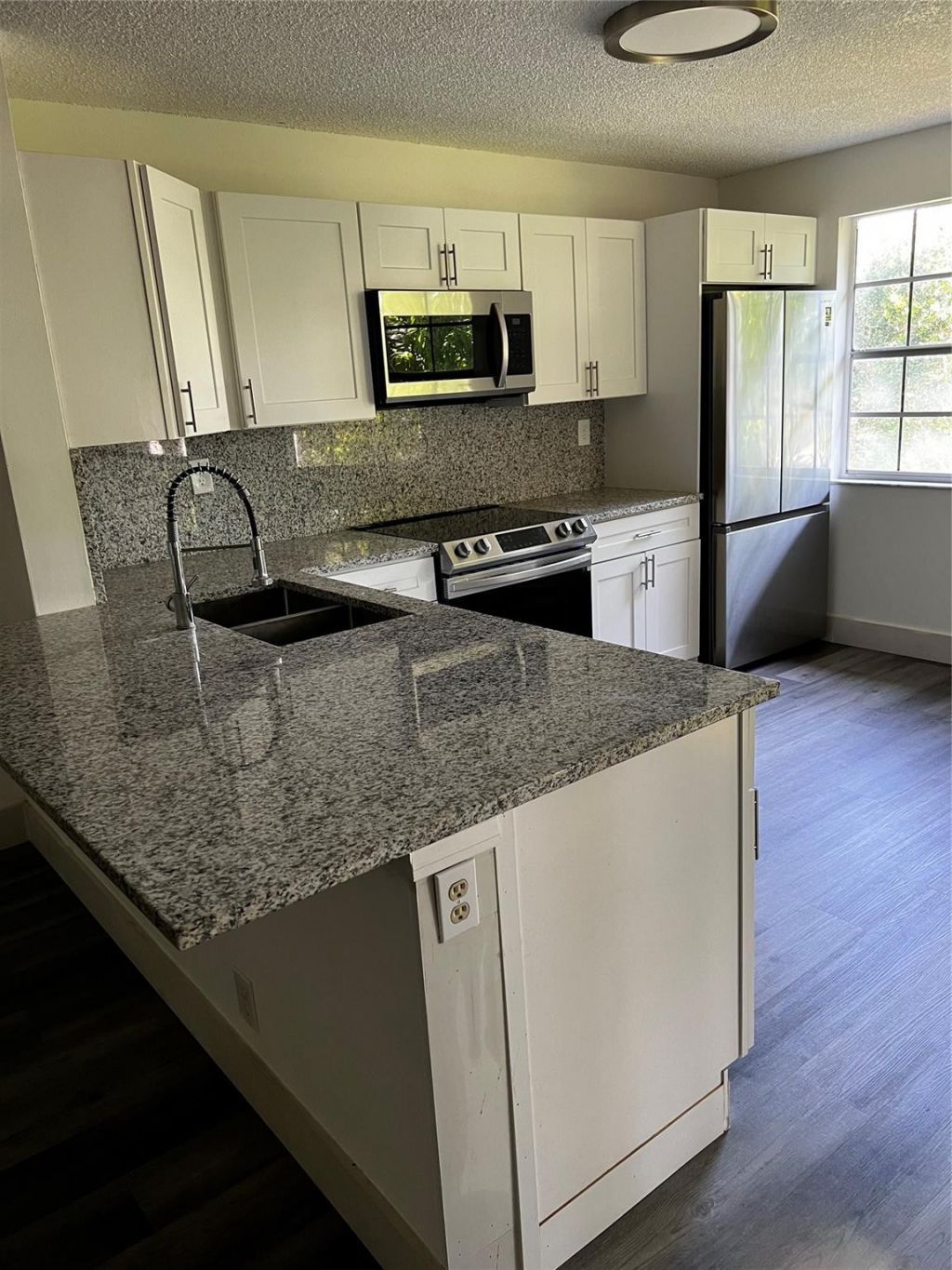 6596 Via Regina, Unit 6596, Boca Raton, FL 33433 Photo