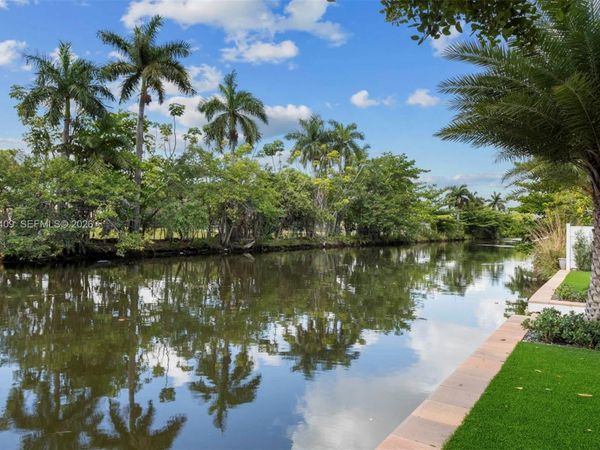 260 NW 86th St, El Portal, FL 33150