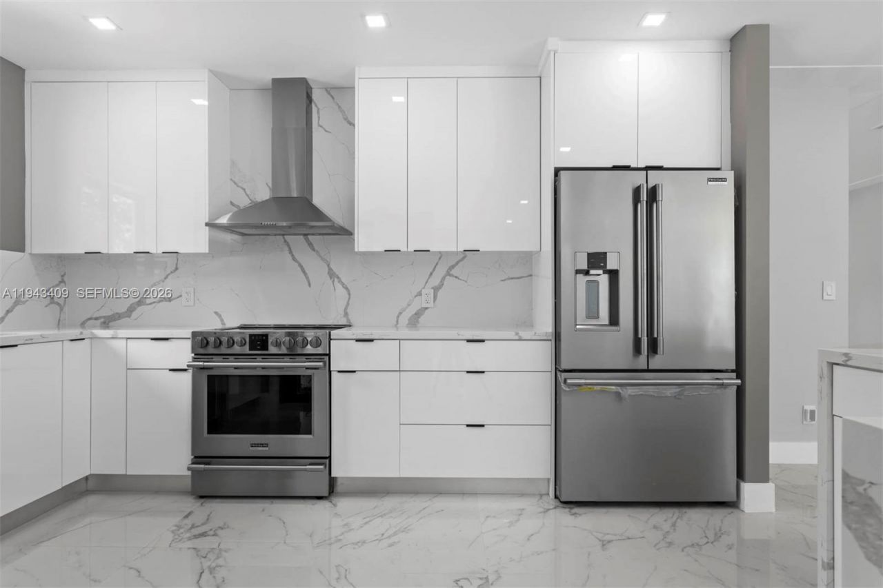 260 NW 86th St, El Portal, FL 33150 Photo