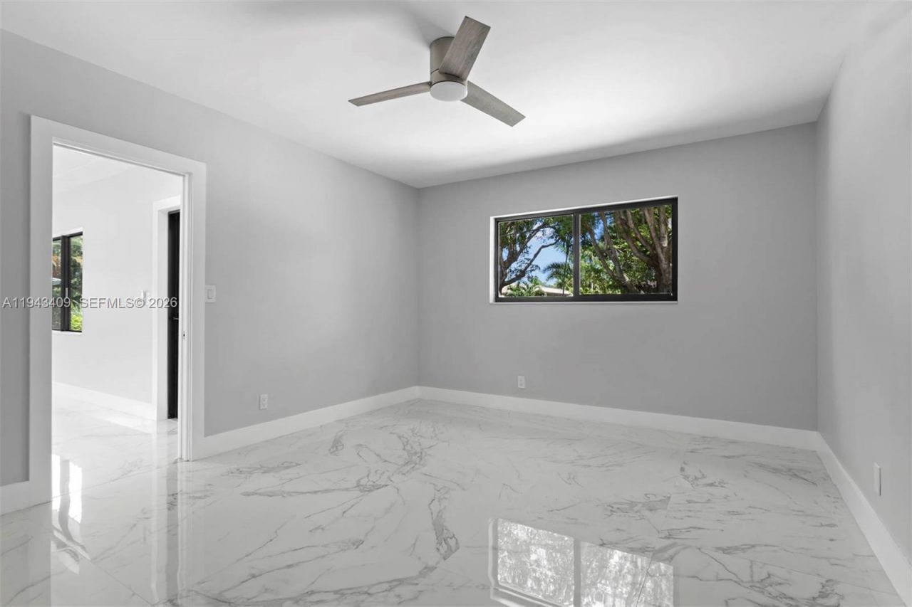 260 NW 86th St, El Portal, FL 33150 Photo