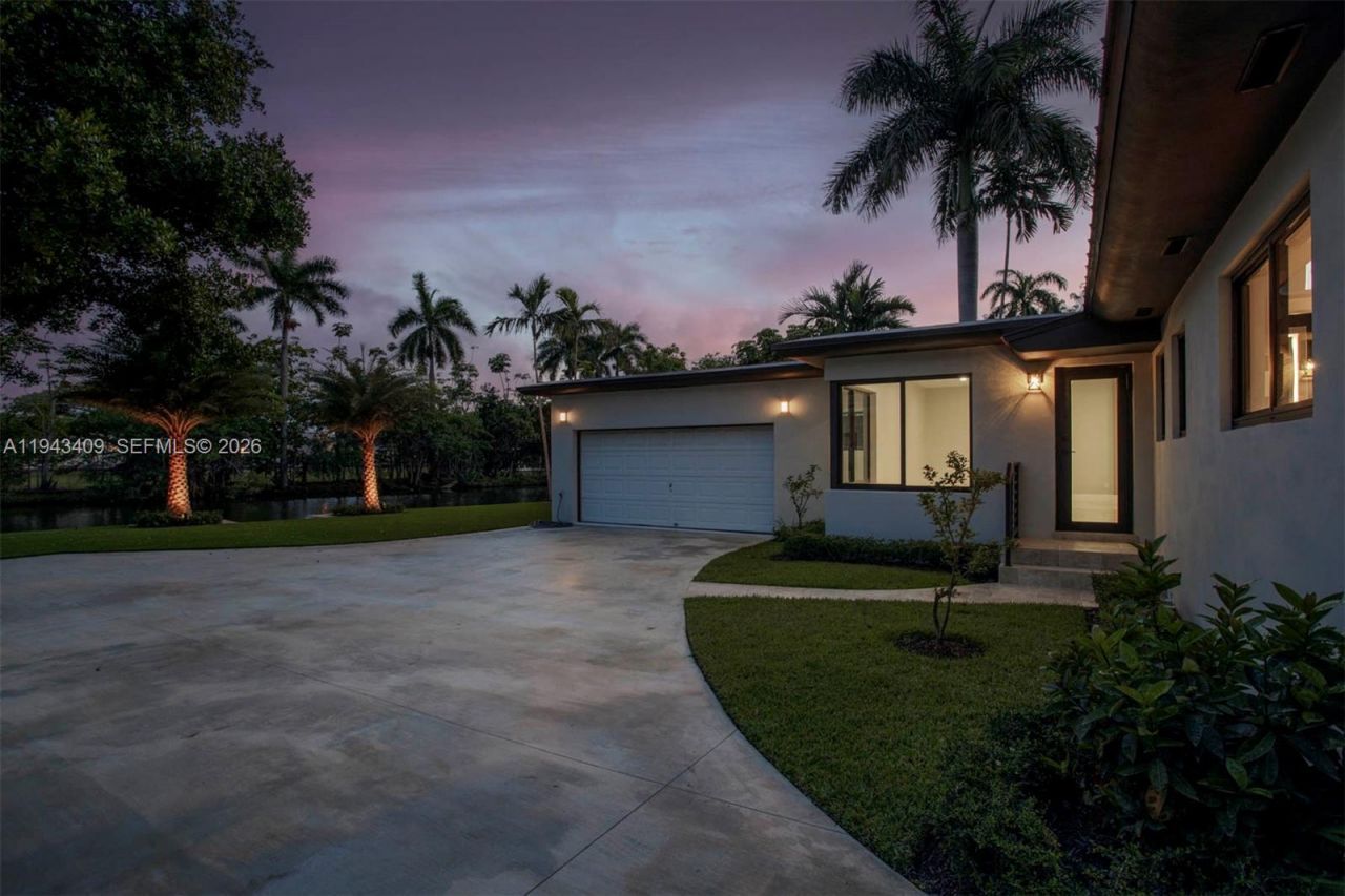 260 NW 86th St, El Portal, FL 33150 Photo