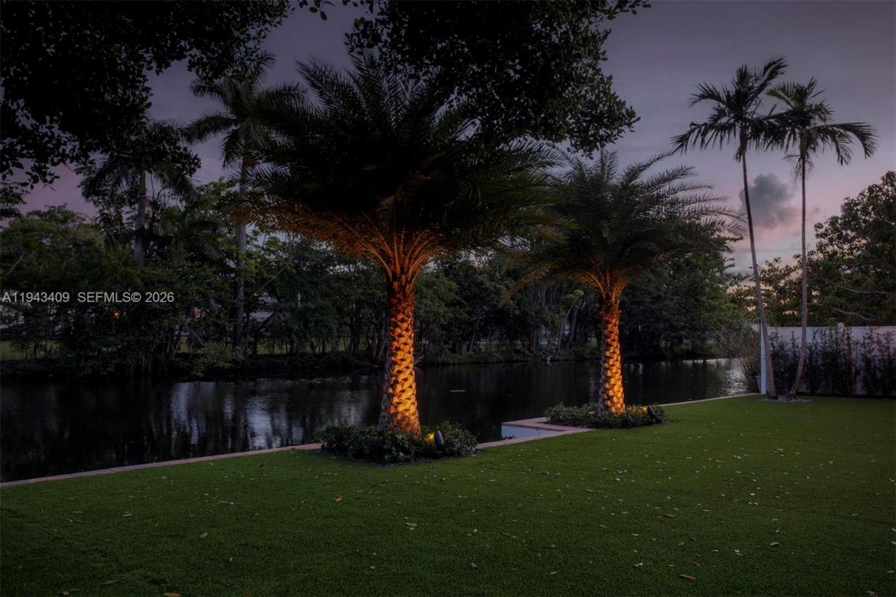 260 NW 86th St, El Portal, FL 33150 Photo