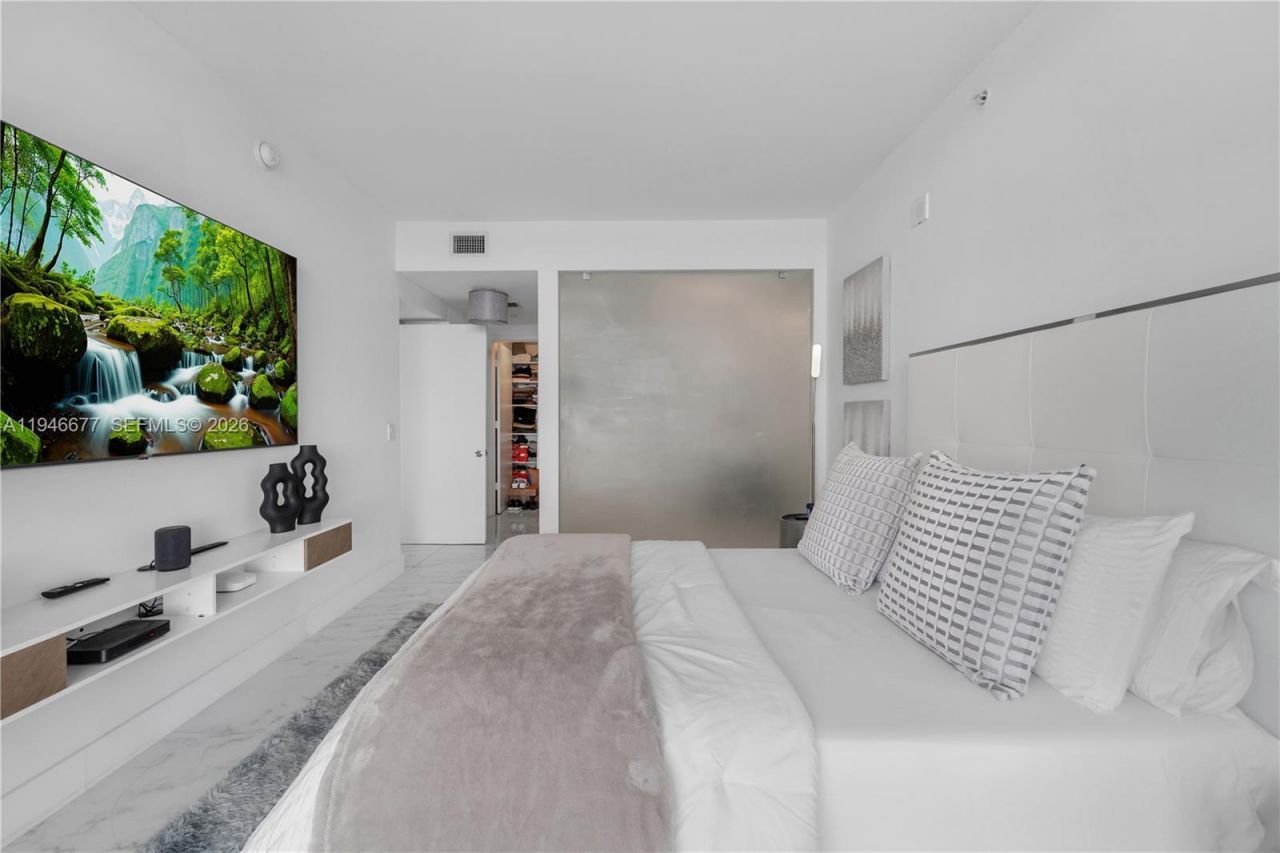 460 NE 28th St , Unit 3002, Miami, FL 33137 Photo