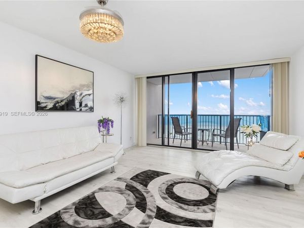 2201 S Ocean Dr , Unit 902, Hollywood, FL 33019