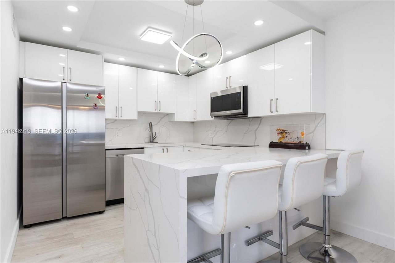 2201 S Ocean Dr , Unit 902, Hollywood, FL 33019 Photo