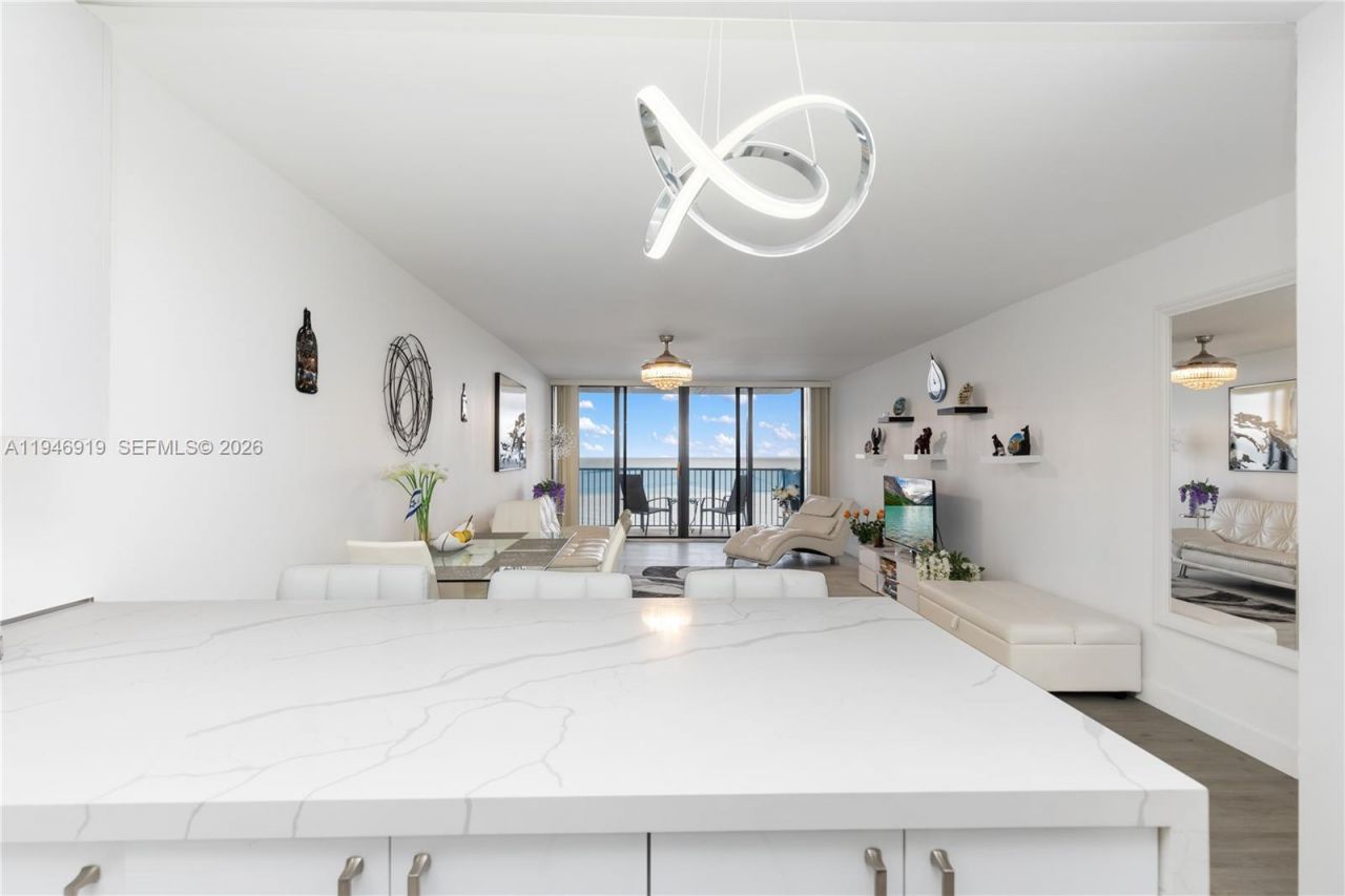 2201 S Ocean Dr , Unit 902, Hollywood, FL 33019 Photo