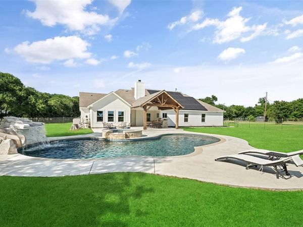 9390 Lakeridge Drive, Princeton, TX 75407