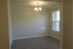 2409 Thoroughfare Dr. photo 4