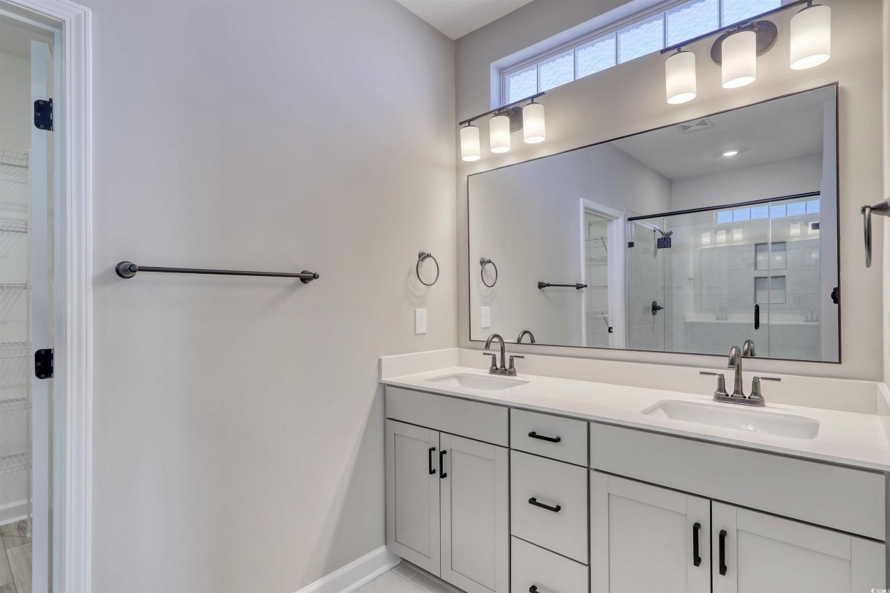 6096 Zoe Way Photo 14