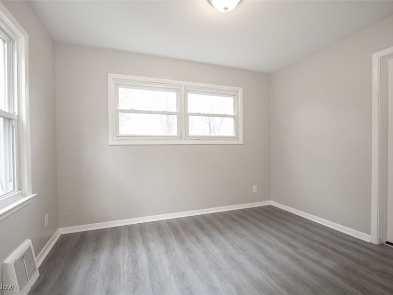 429 Lovisa Street, Akron, OH 44311 Photo 13