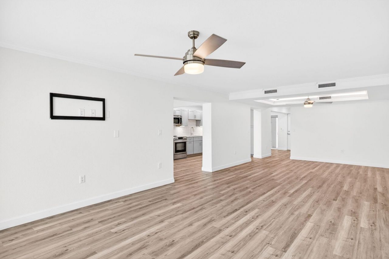 200 Periwinkle Way, Unit 124, Sanibel, FL 33957 Photo