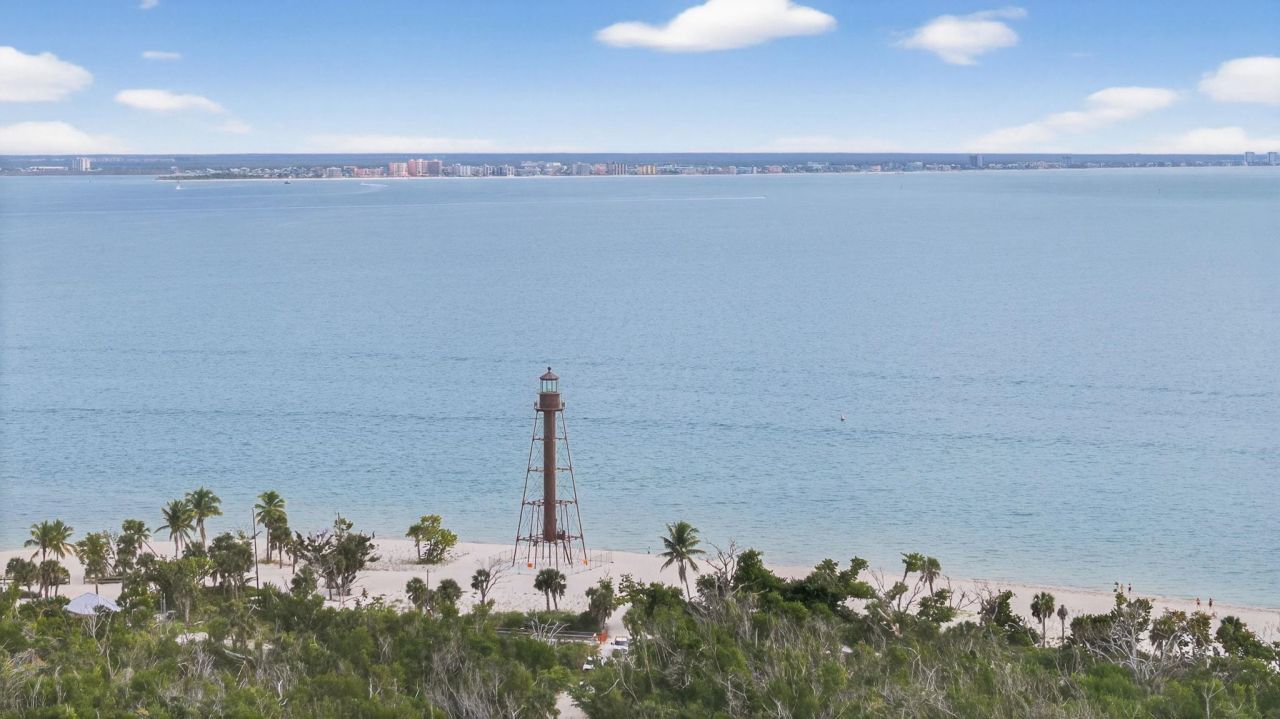 200 Periwinkle Way, Unit 124, Sanibel, FL 33957 Photo