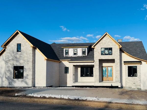 21510 Waterview Drive, Roland, AR 72135