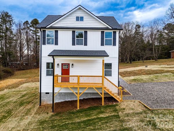 147 Old NC 20 Highway, Alexander, NC 28701