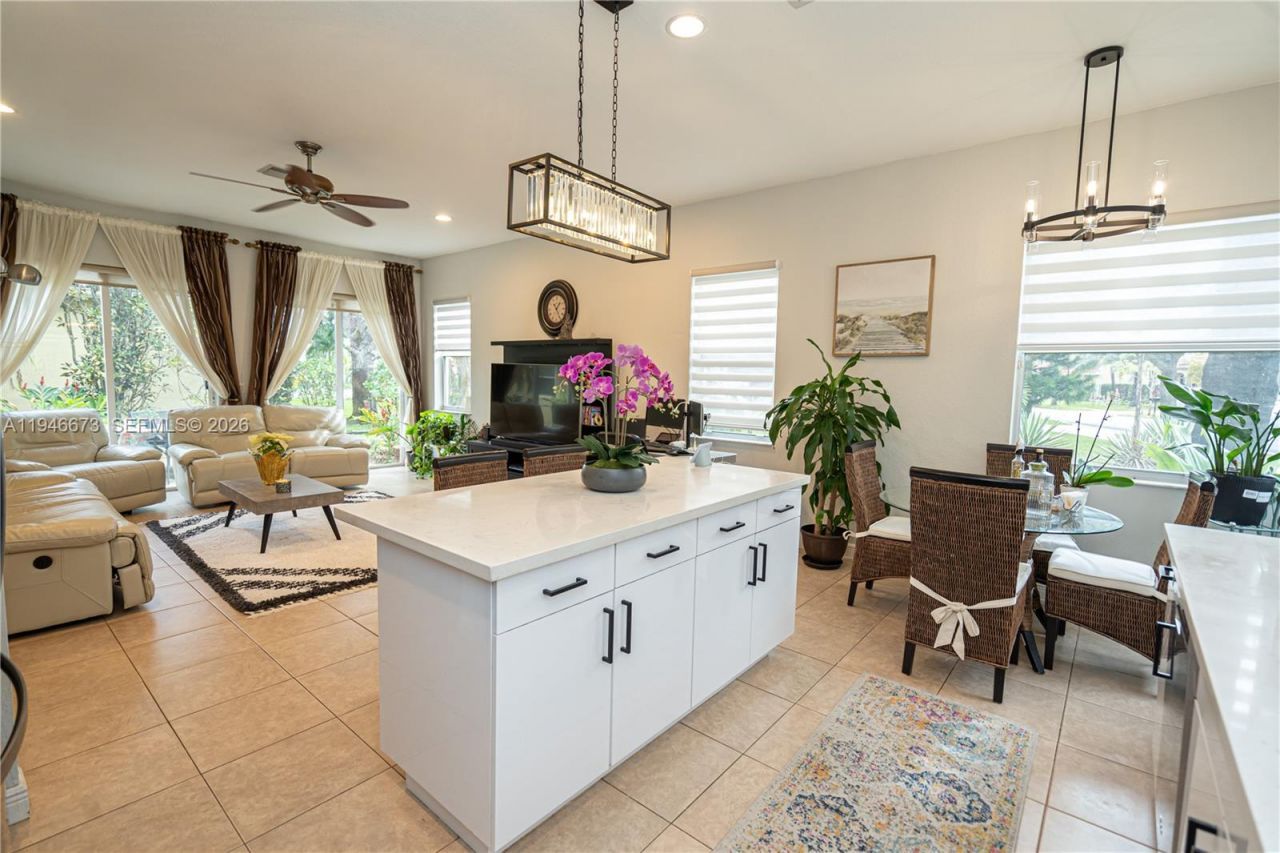 12878 SW 51st St, Miramar, FL 33027 Photo