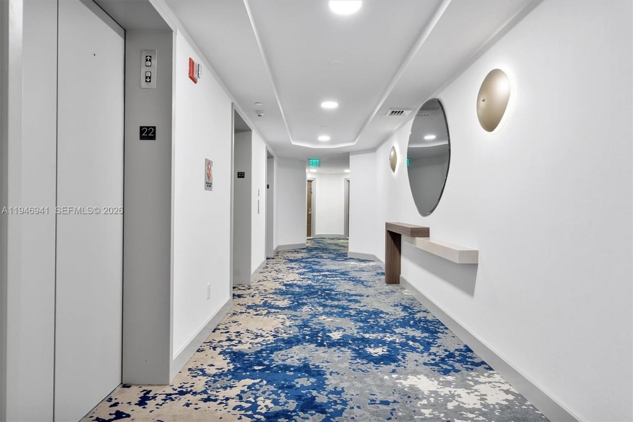 21205 NE 37th Ave, Unit 2204, Aventura, FL 33180 Photo