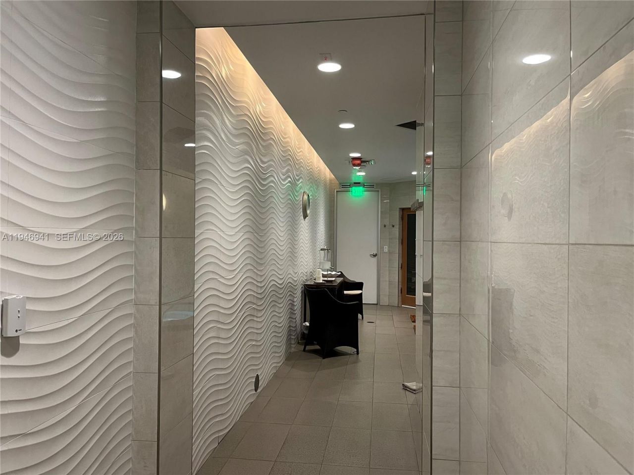 21205 NE 37th Ave, Unit 2204, Aventura, FL 33180 Photo