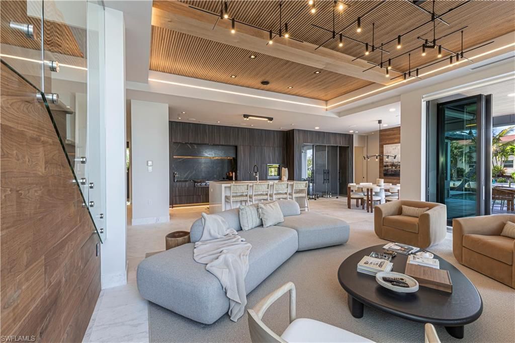 1100 Sandpiper St, Naples, FL 34102 Photo