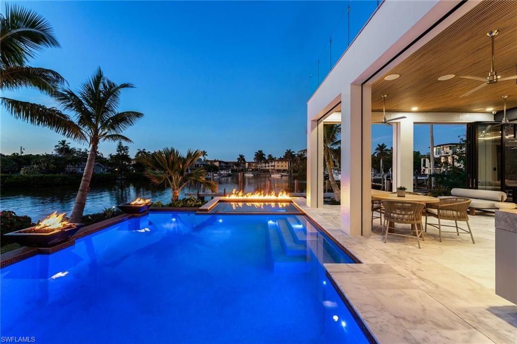 1100 Sandpiper St, Naples, FL 34102 Photo