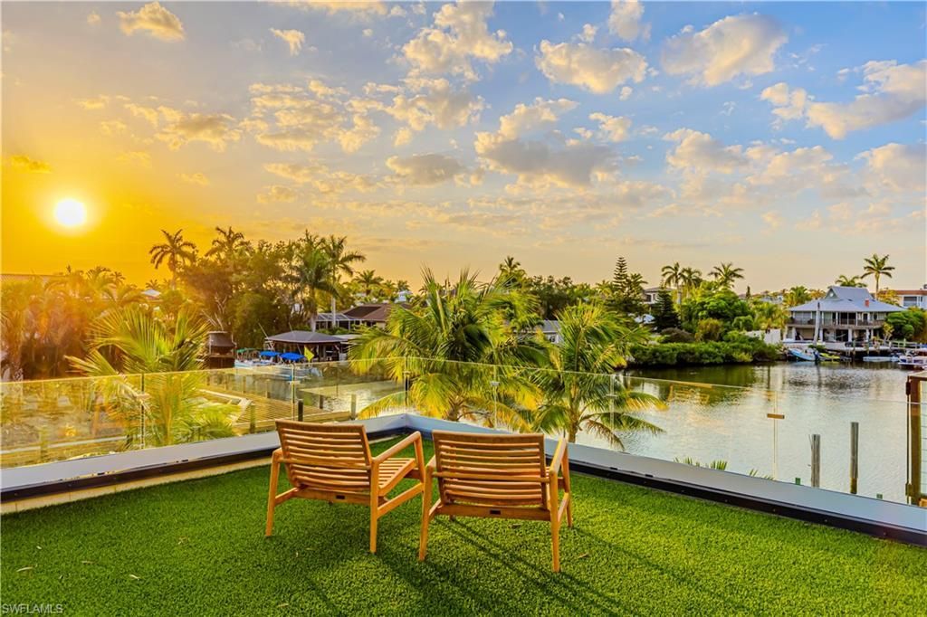 1100 Sandpiper St, Naples, FL 34102 Photo