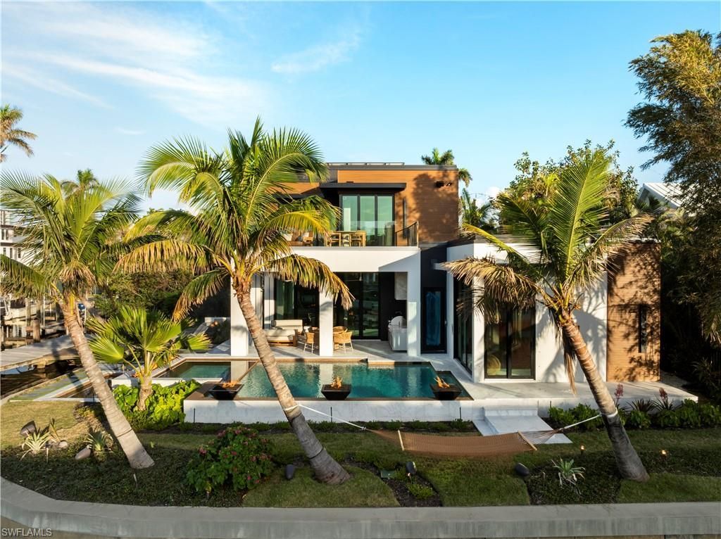 1100 Sandpiper St, Naples, FL 34102 Photo