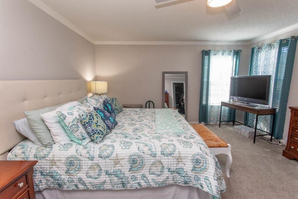 2069 Eastlynn Dr. Photo 17