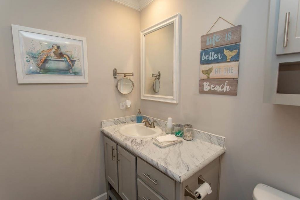 2069 Eastlynn Dr. Photo 24