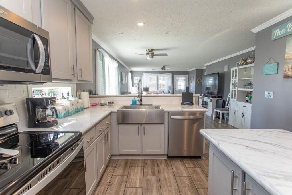 2069 Eastlynn Dr. Photo 8