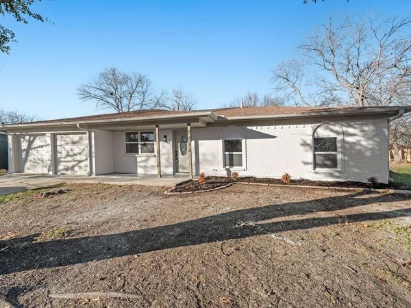 5713 Saramac Drive, Watauga, TX 76148