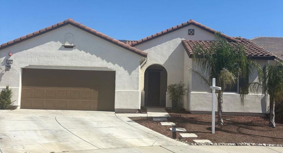 9475 Pasaje Pl, Elk Grove, CA 95624 Photo