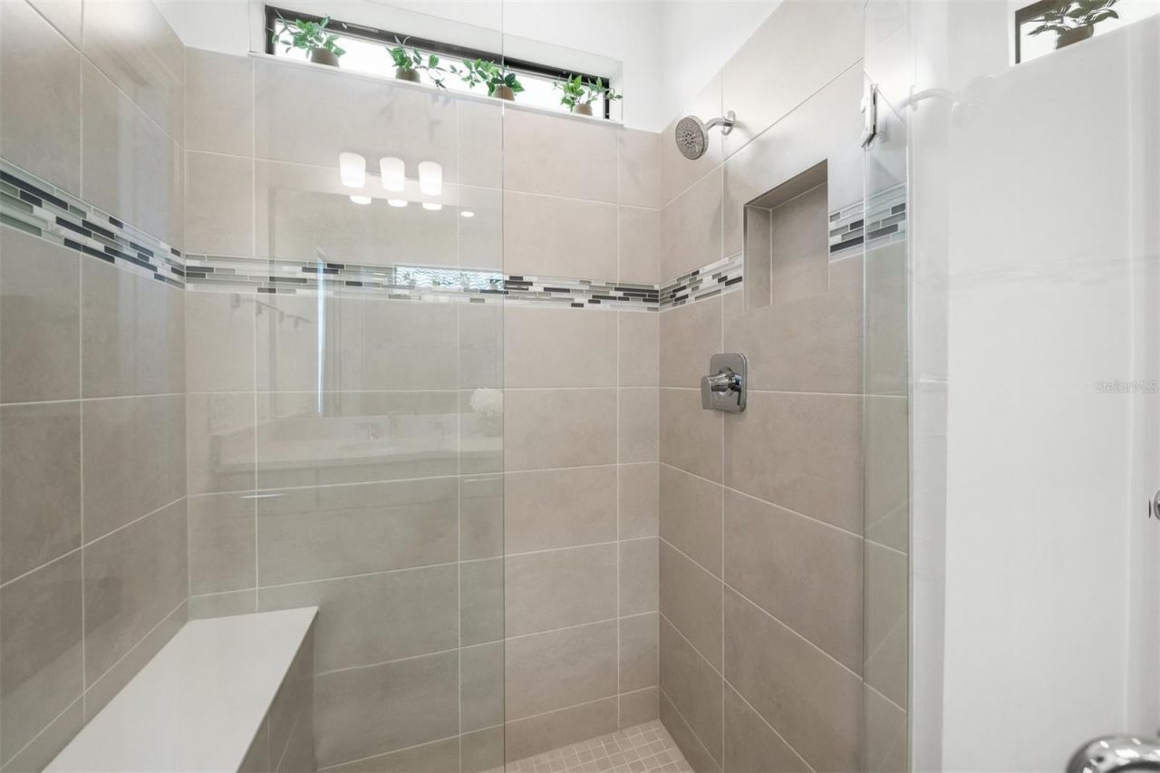 6328 Winding Pine Drive, Nokomis, FL 34275 Photo