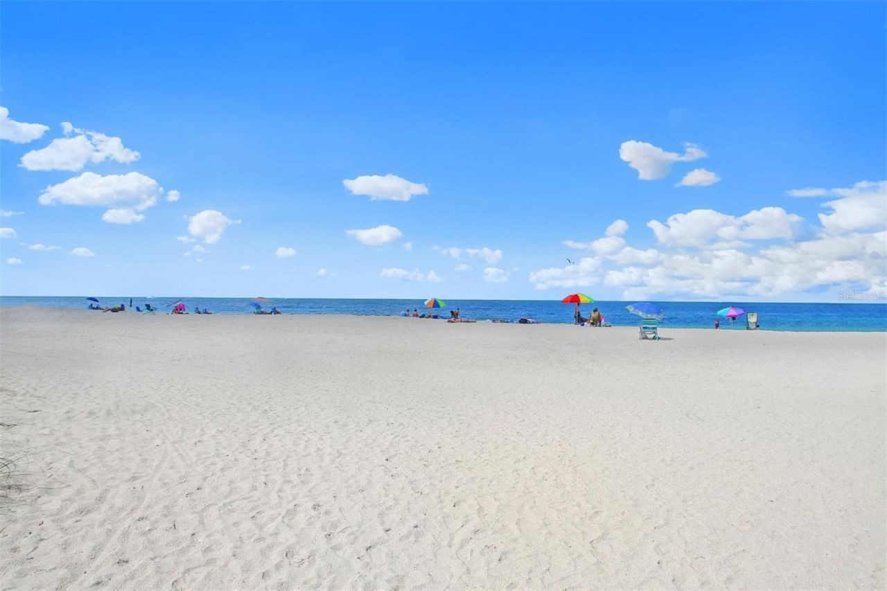 6328 Winding Pine Drive, Nokomis, FL 34275 Photo