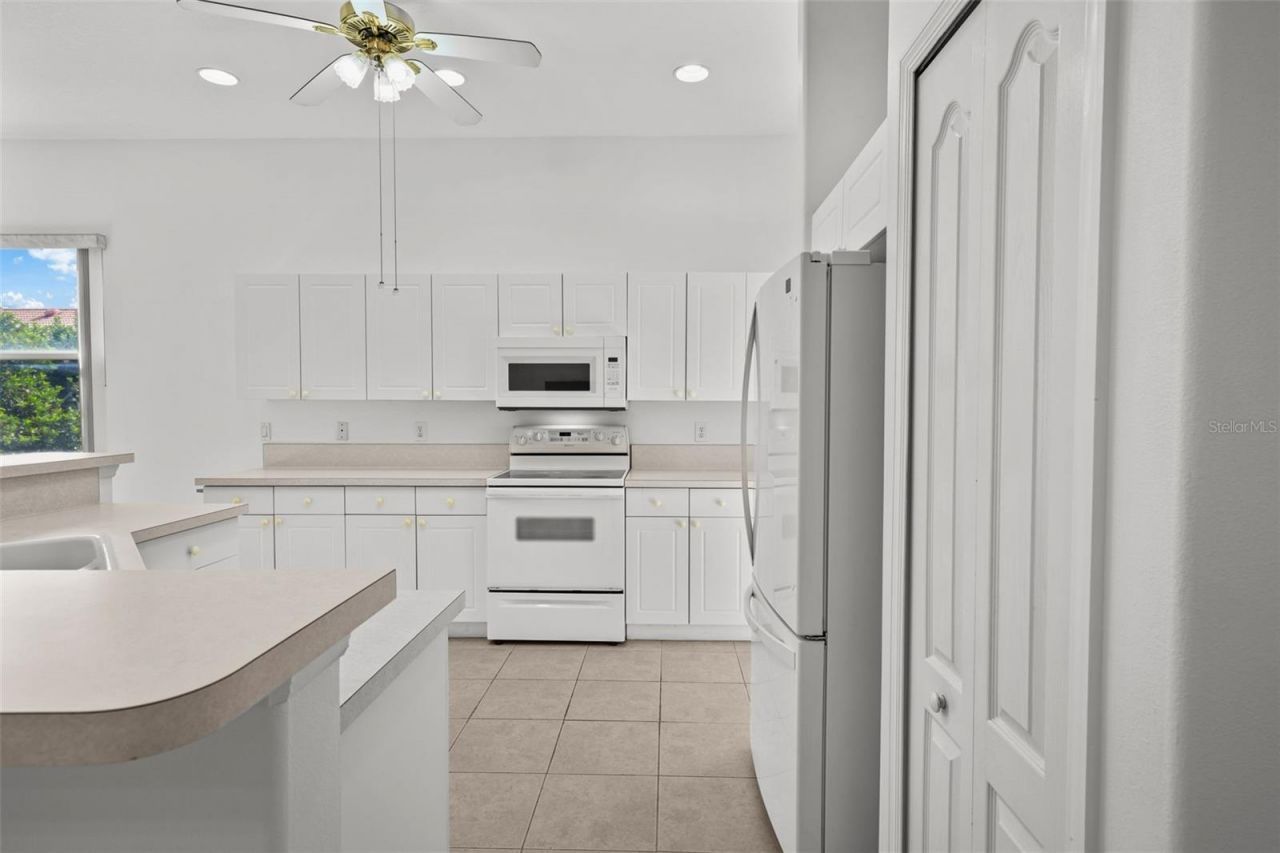 6011 Chaparral Avenue, Sarasota, FL 34243 Photo