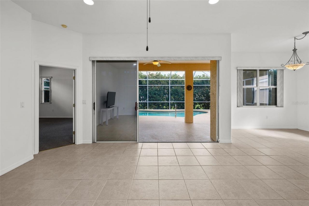 6011 Chaparral Avenue, Sarasota, FL 34243 Photo