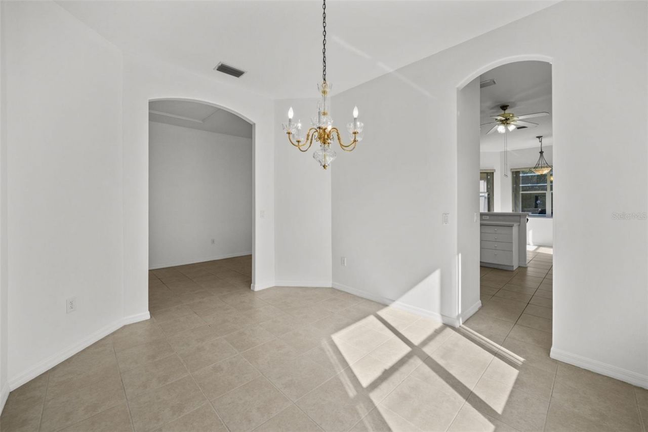 6011 Chaparral Avenue, Sarasota, FL 34243 Photo