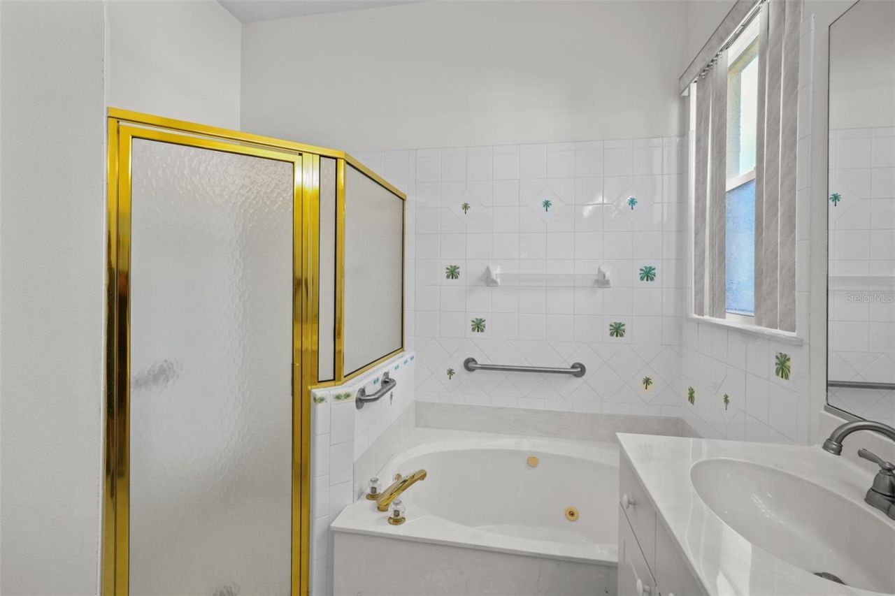 6011 Chaparral Avenue, Sarasota, FL 34243 Photo