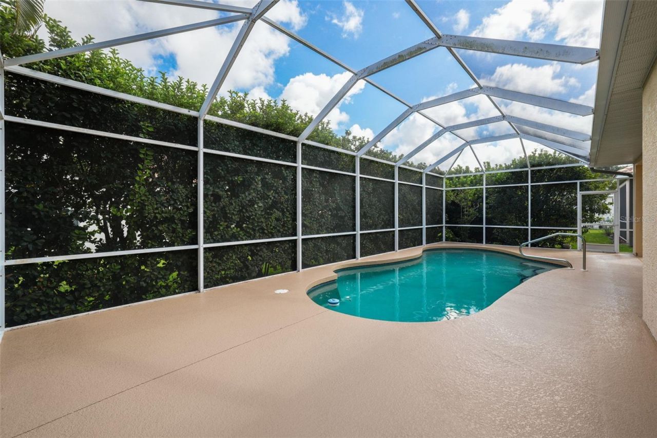 6011 Chaparral Avenue, Sarasota, FL 34243 Photo