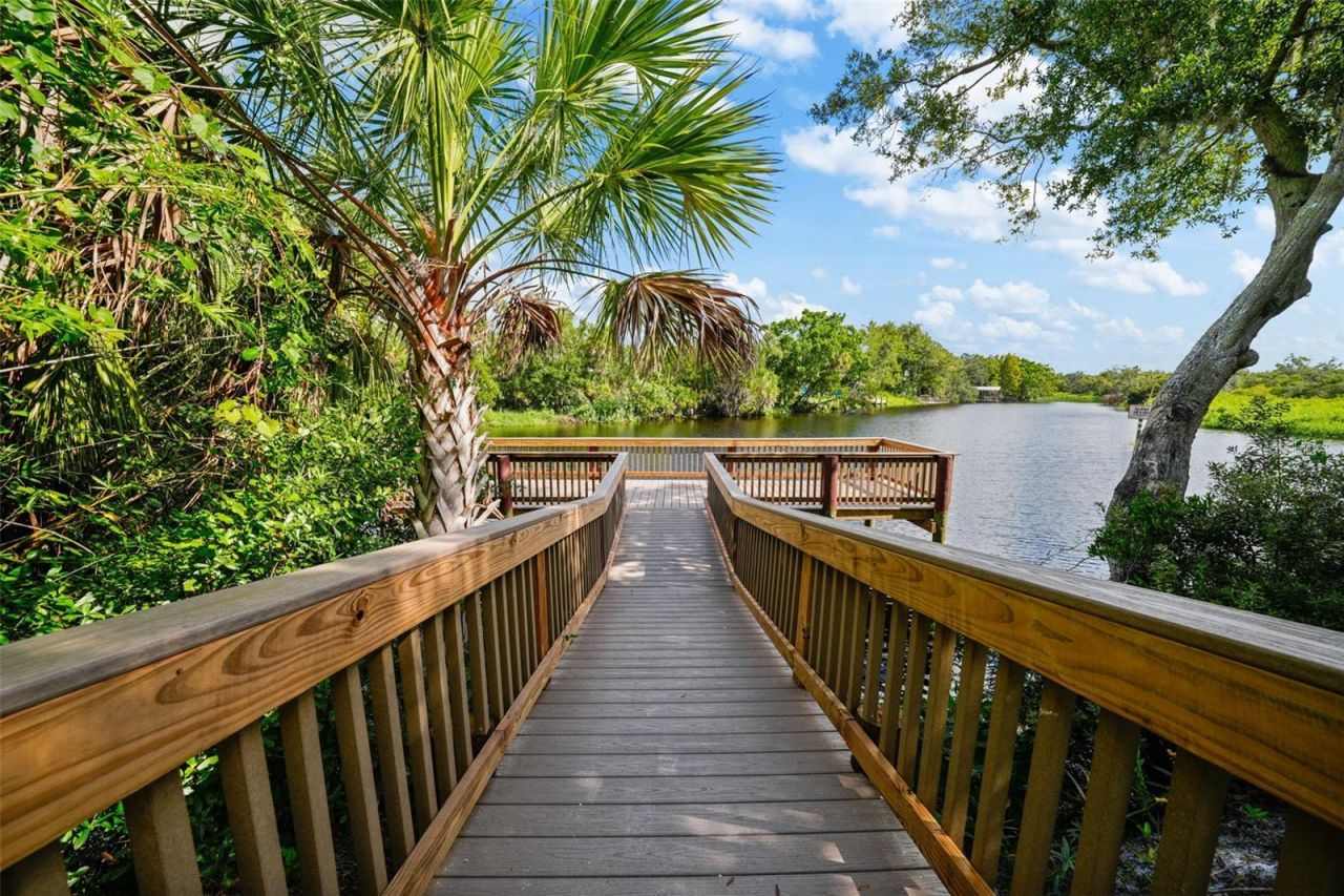 6011 Chaparral Avenue, Sarasota, FL 34243 Photo