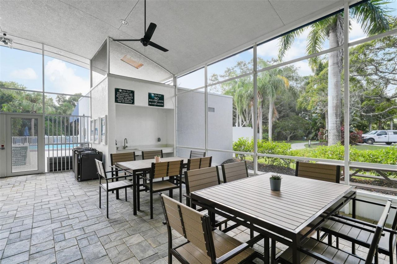 6011 Chaparral Avenue, Sarasota, FL 34243 Photo