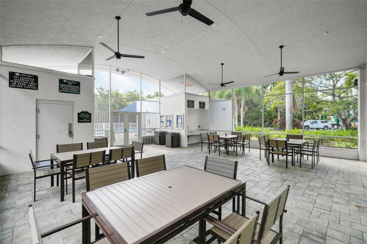 6011 Chaparral Avenue, Sarasota, FL 34243 Photo